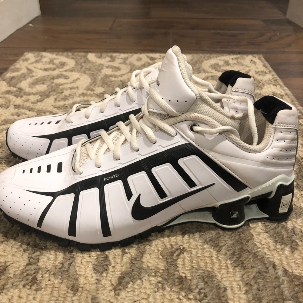 Nike Shox O’Leven